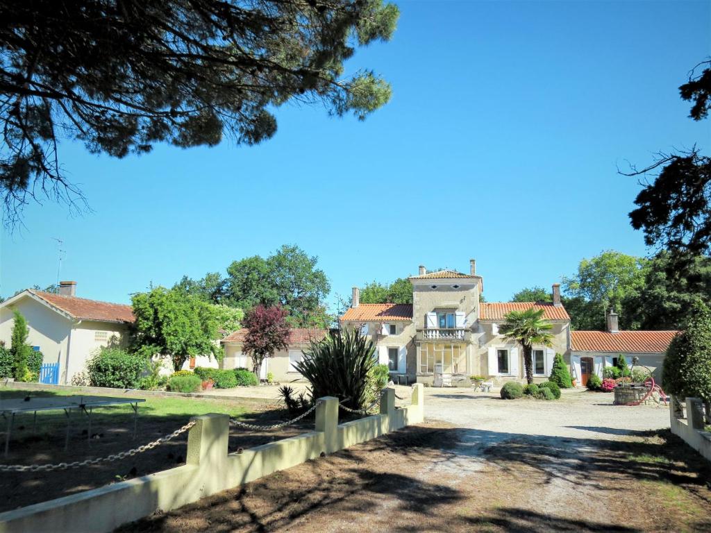 Holiday Home Pontac-Gadet 1 - JDL100 by Interhome photo 4