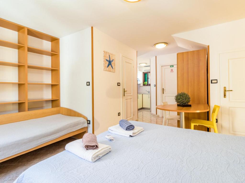 Apartment Antonella & Napoletano-1 by Interhome photo 1