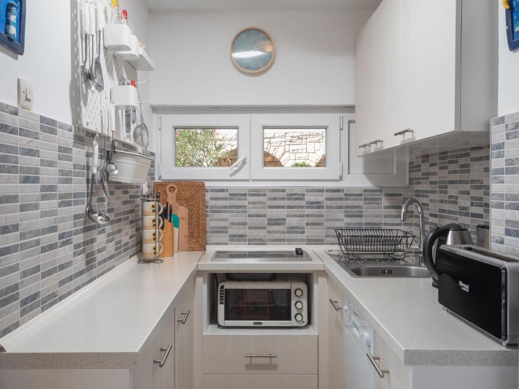 Apartment Fister - JAD100 by Interhome photo 4