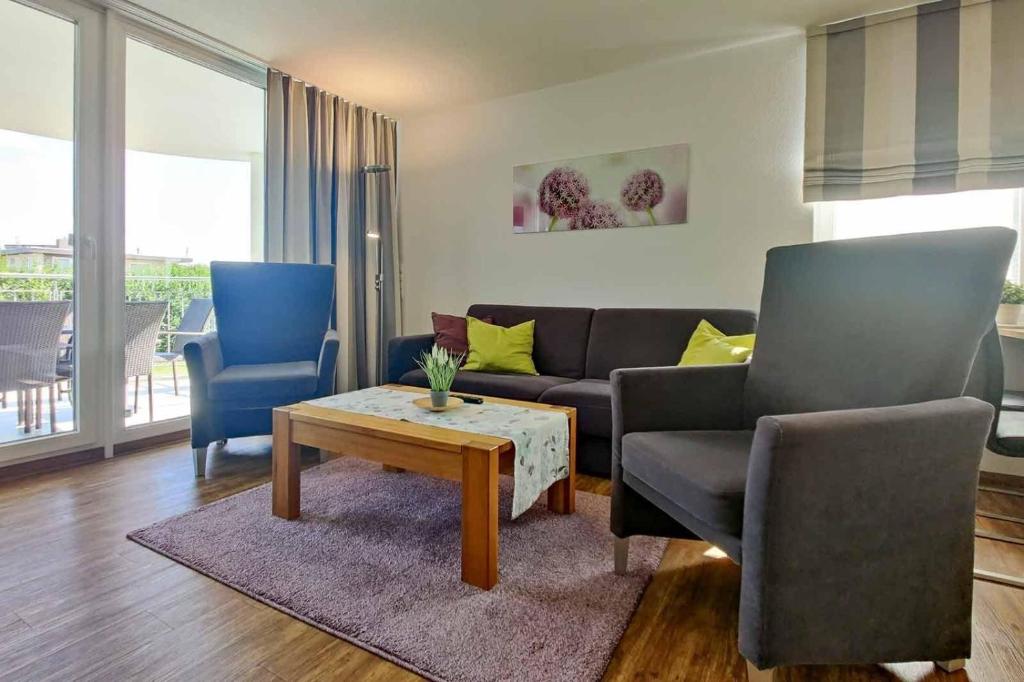 Ferienwohnung-308-Hohe-Lith-Duhnen-mit-eigenem-Strandkorb-am-Strand photo 2