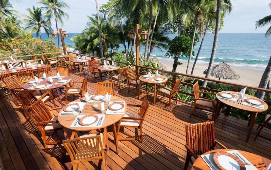 Tango Mar Beachfront Boutique Hotel & Villas photo 3