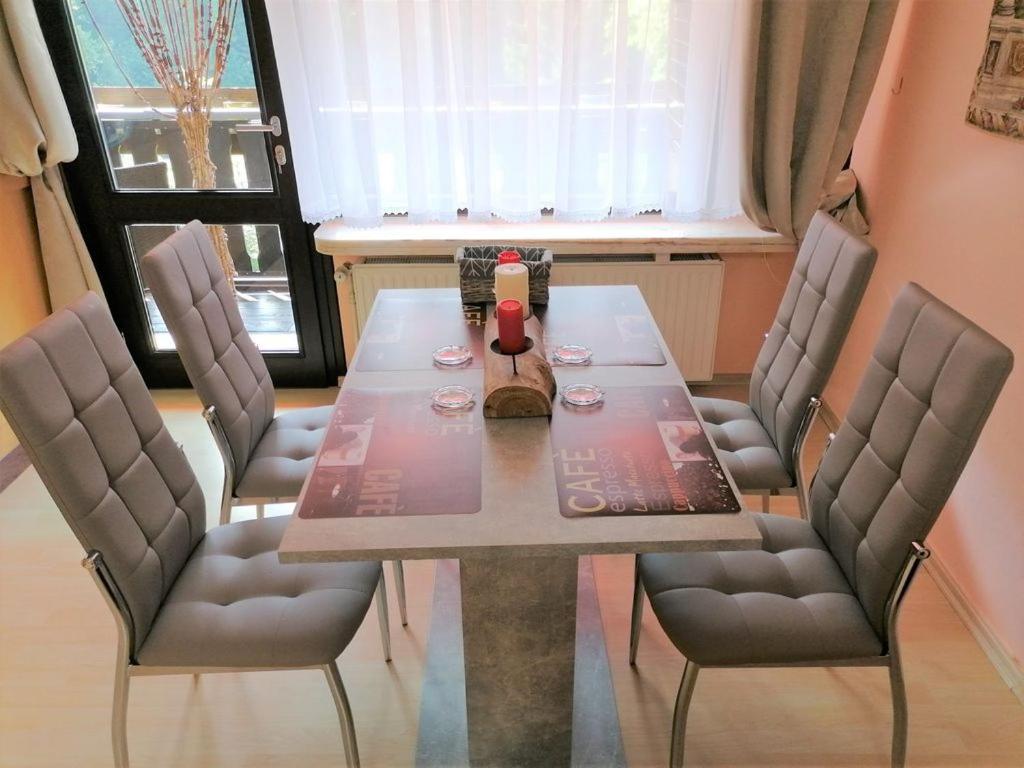 TOP Ferienwohnung mit Tiefgaragenstellplatz, auch für längere Aufenthalte photo 3