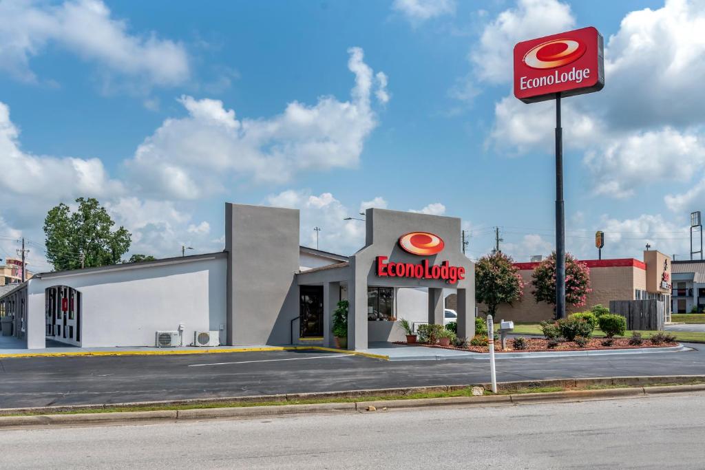 Econo Lodge Oxford image