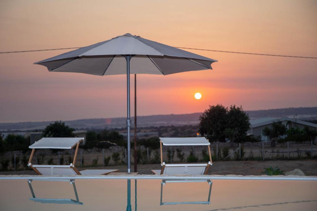 VILLA CAROB photo 2