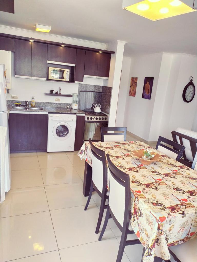 Departamento Edificio Manhattan 7mo piso photo 2