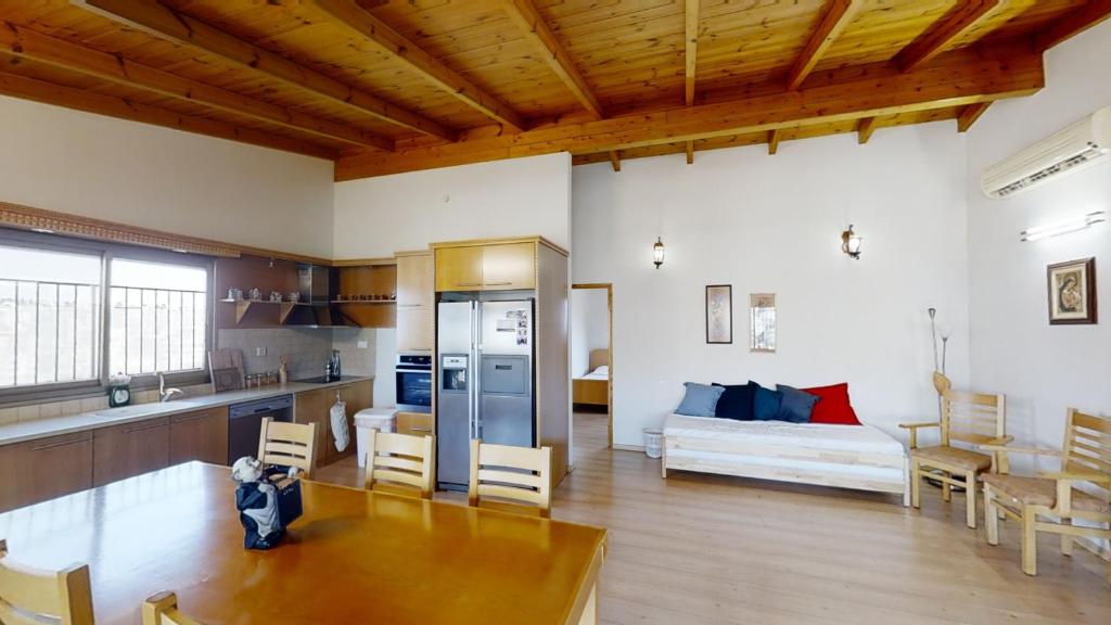 Cozy wood apartment with great view to Nazareth photo 4