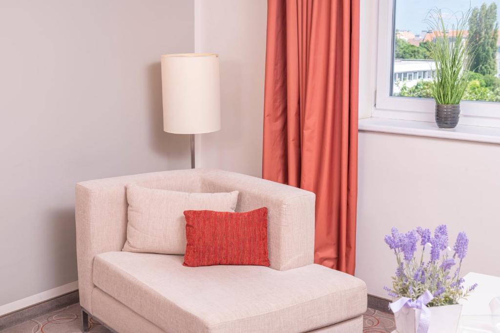 Двухместный (Стандартный двухместный номер с 1 кроватью), FourSide Hotel & Suites Vienna