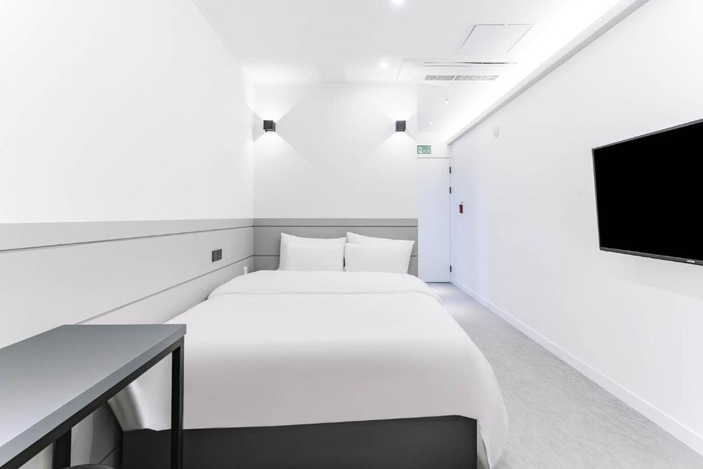 Pyeongtaek Godeok Rich Stay Hotel photo 1