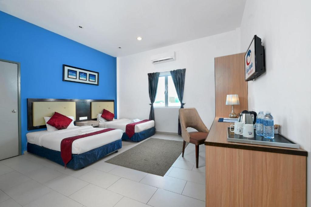 Royal Agate Beach Resort photo 1