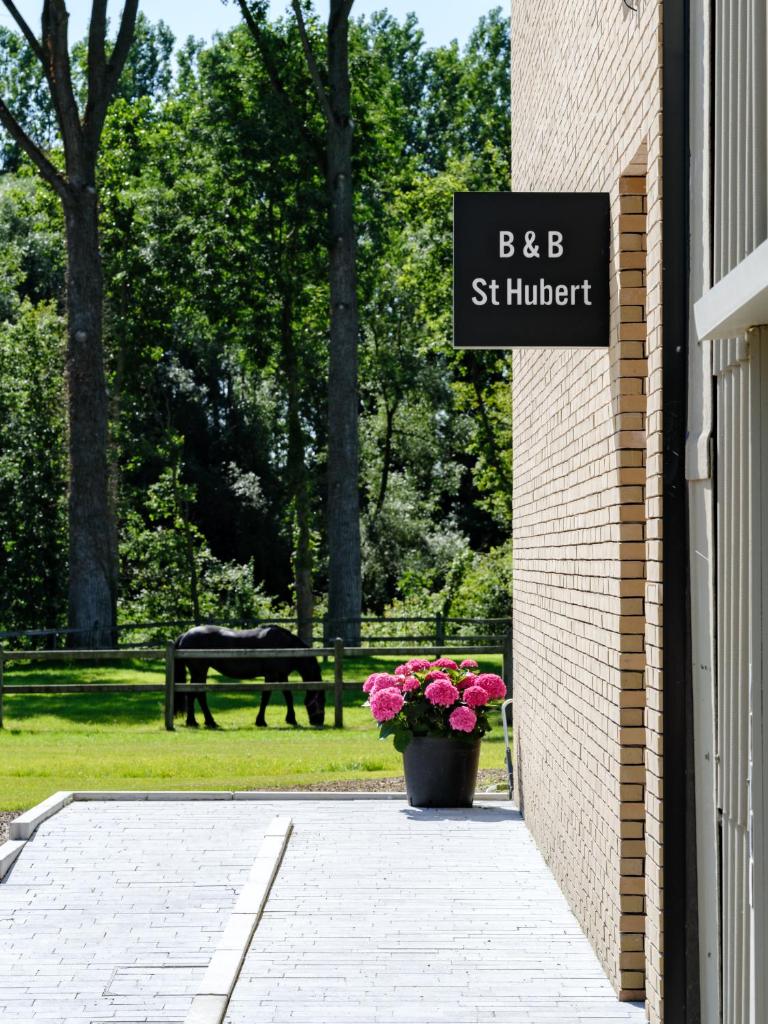 b & b St-Hubert photo 1