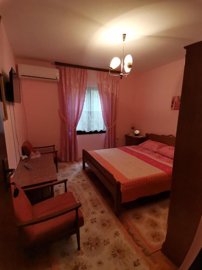 Apartman Jaredić - Private Accommodation, Privatni Smeštaj photo 2