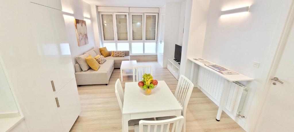 Cozy White Home in Getxo photo 2