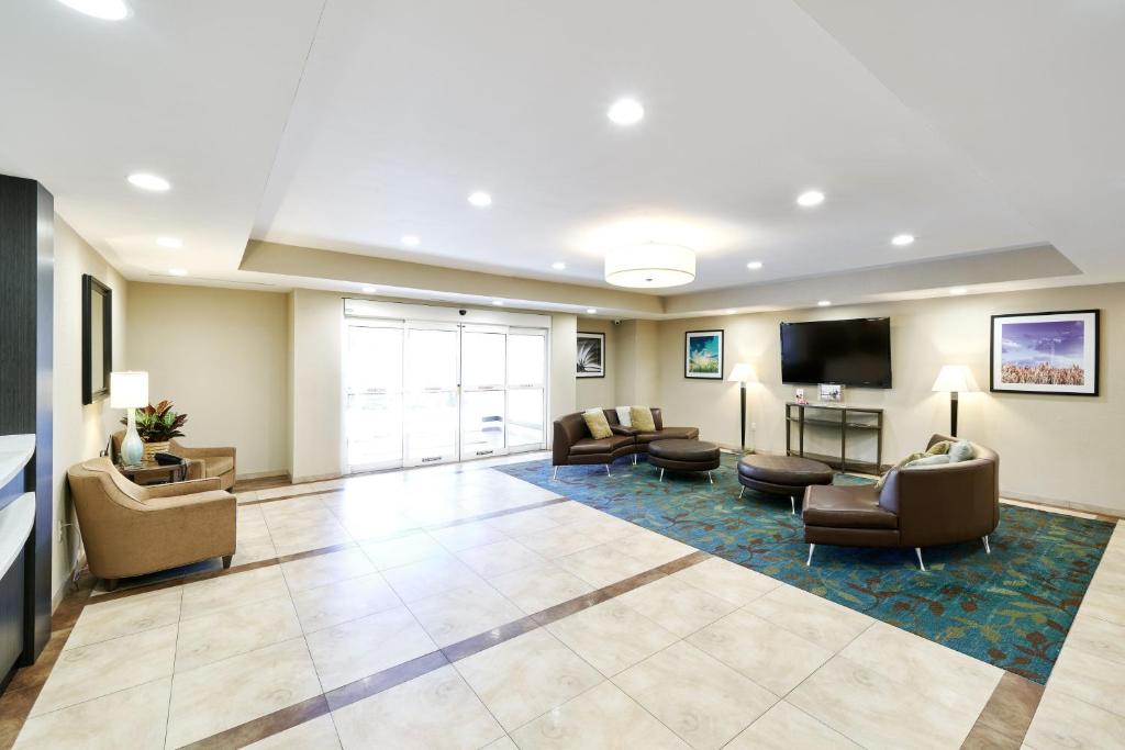 Candlewood Suites Midland, an IHG Hotel photo 1