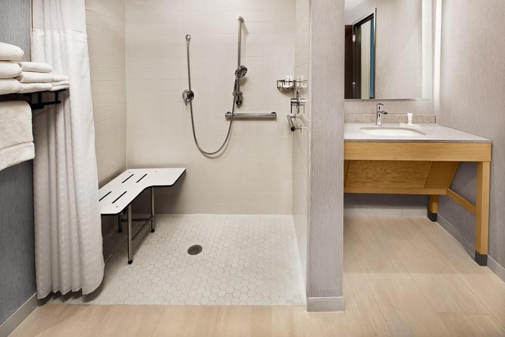 Hyatt Place Murfreesboro photo 2