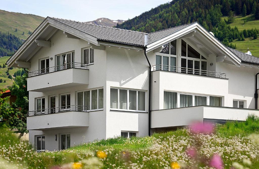 Alpina Appartements photo 3