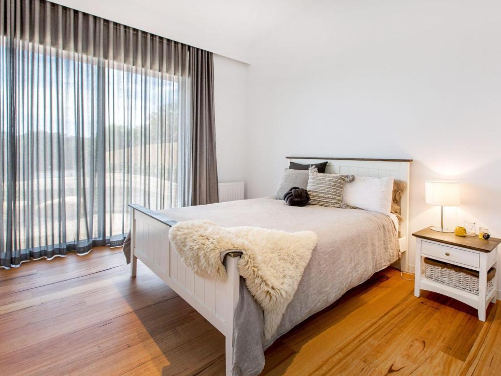 COASTAL LUXE MT MARTHA photo 4