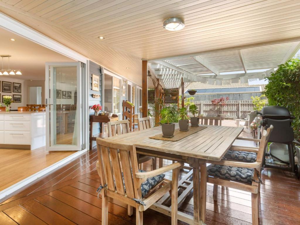 Karinya Mornington photo 2