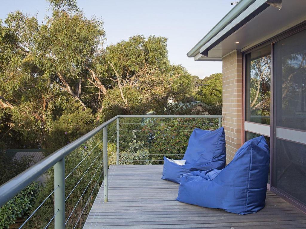 Roanjoka Dromana photo 3