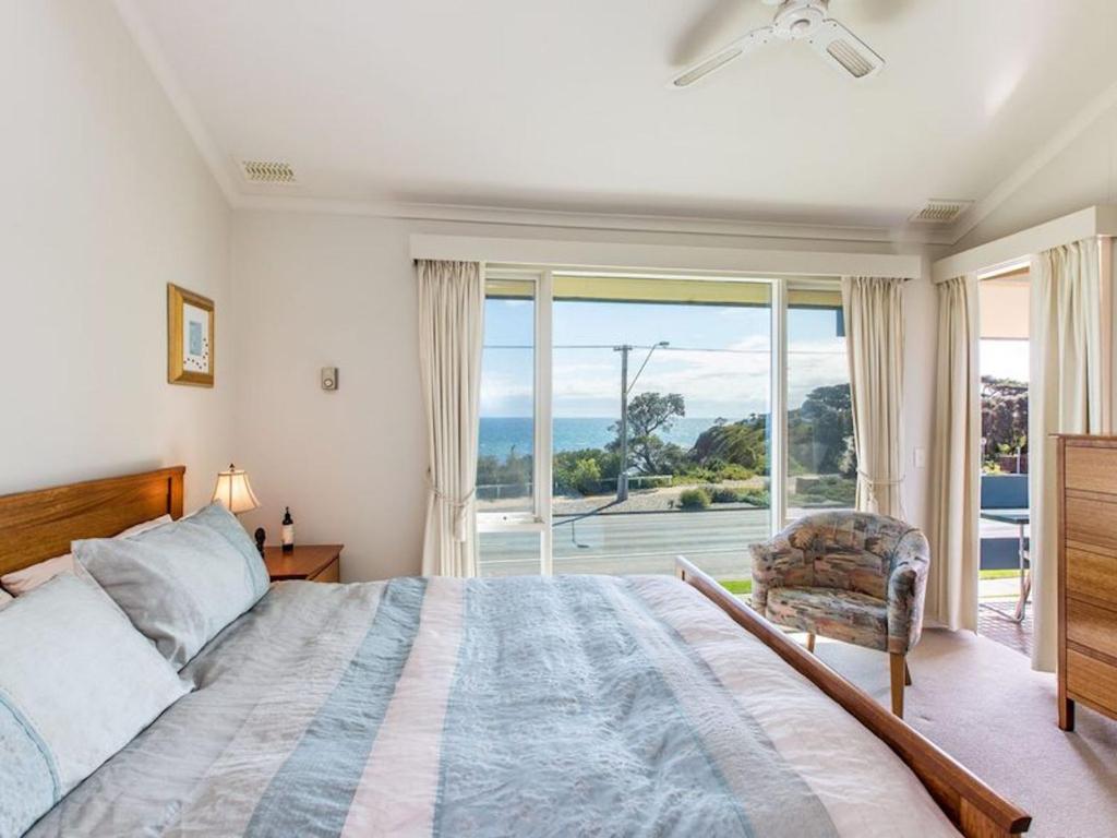 Seaviews Mornington photo 4