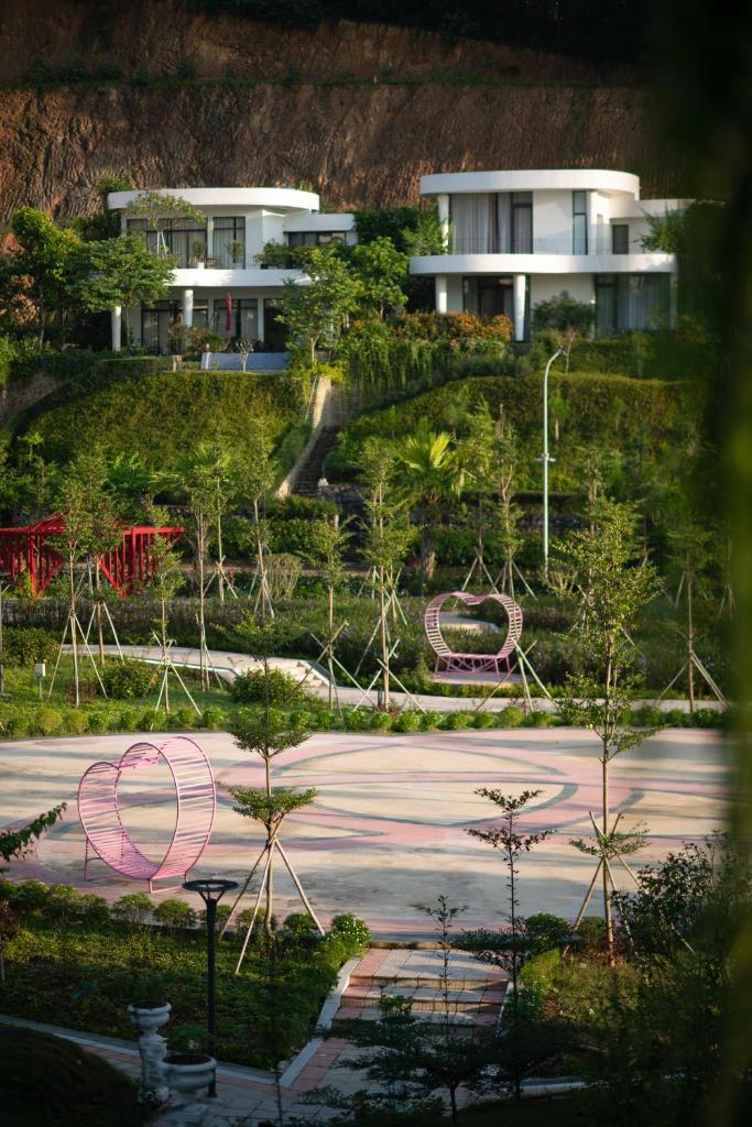 Ivory Villas and Resort