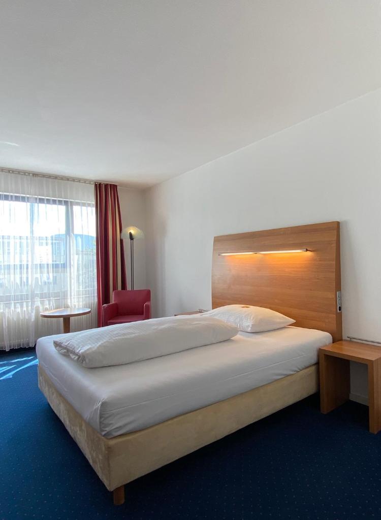 City Hotel Fortuna Reutlingen photo 3