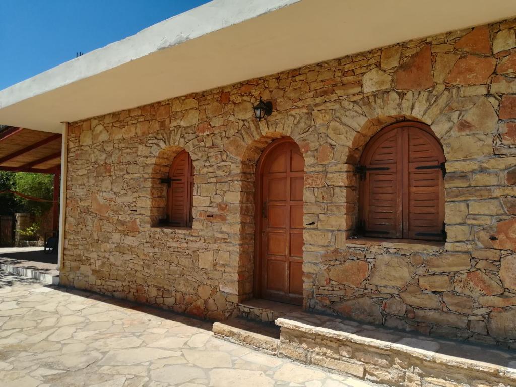 Stone House photo 3
