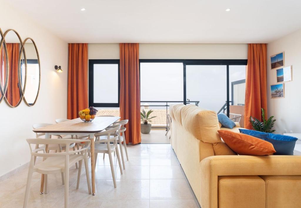 Sunny Castillo Apartment photo 3