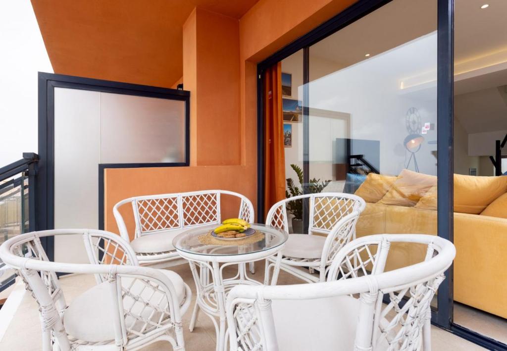Sunny Castillo Apartment photo 1