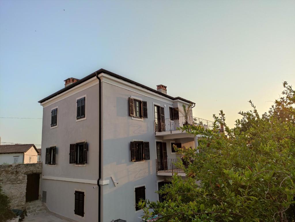 ApartVilla Castropola photo 2