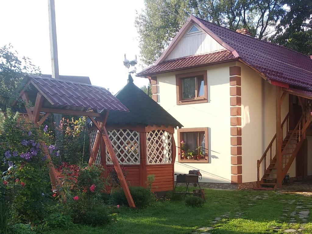 Guest House Pid Lypamy photo 1