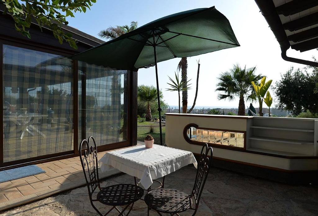 SUNSET HOUSE photo 4