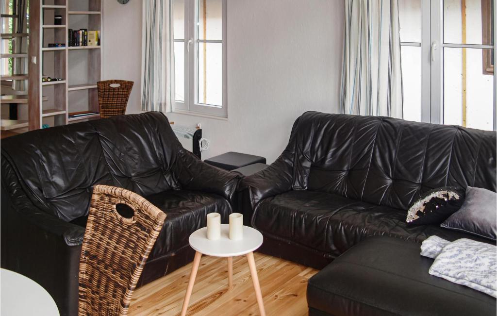 Awesome Home In Mirow With 2 Bedrooms And Sauna photo 3
