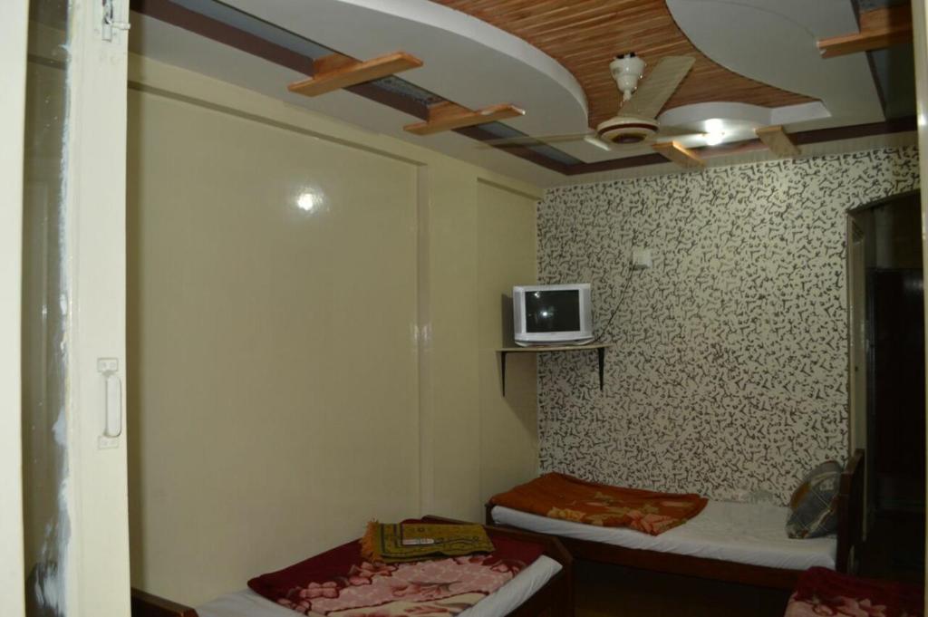 Hotel Deluxe photo 4
