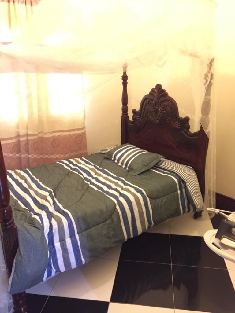 HEDGE GUEST HOUSE photo 4
