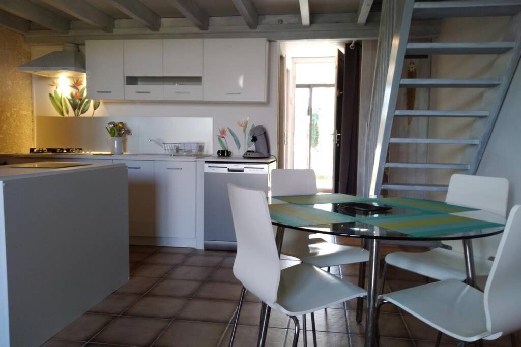 Joli studio indépendant avec jardin et piscine partagés photo 4