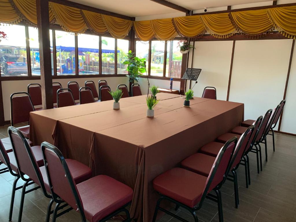 D'Razna Chalet Pantai Seberang Takir photo 2
