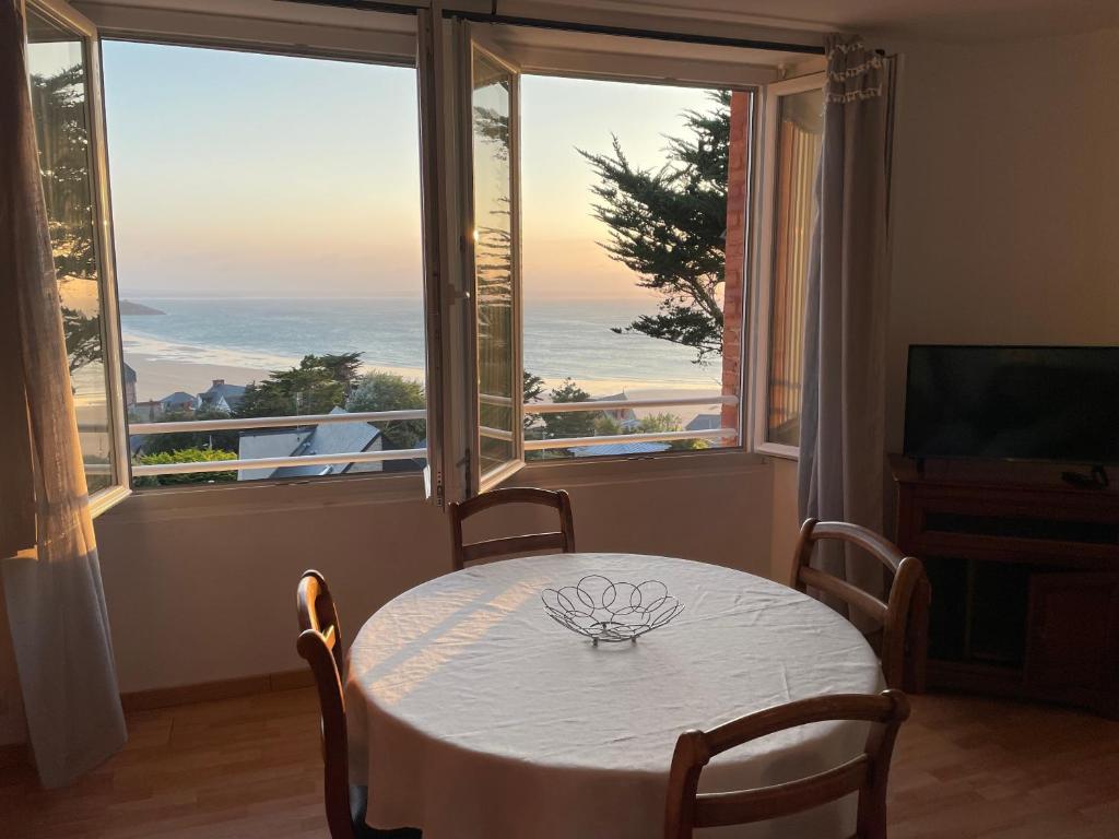 KER LOÏS Grand appartement Vue Mer tout confort photo 1