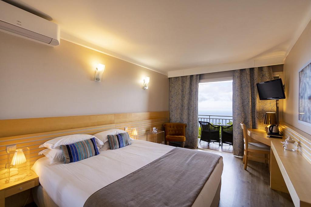 Двухместный (Улучшенный двухместный номер с 1 кроватью), Hôtel Capo Rosso