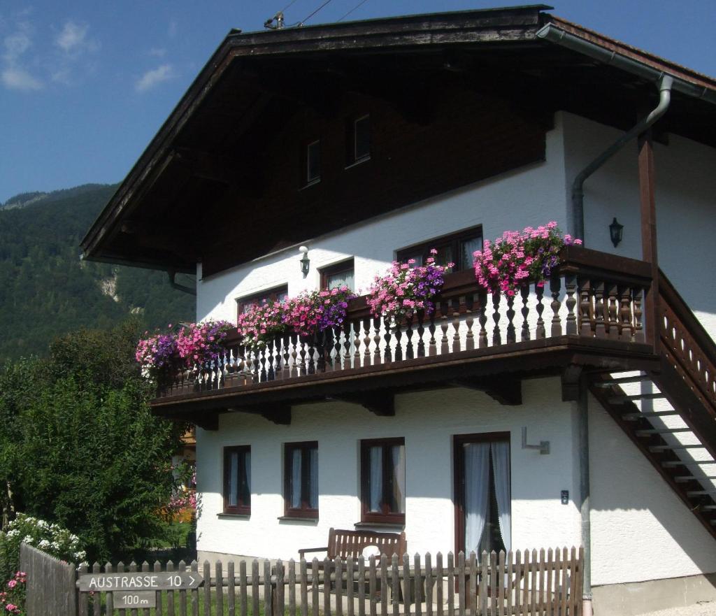 Grafn-Hof photo 2