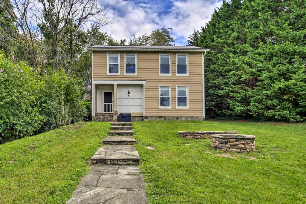 Lovely Blacksburg Hideaway Less Than 1 Mi to Virginia Tech photo 2