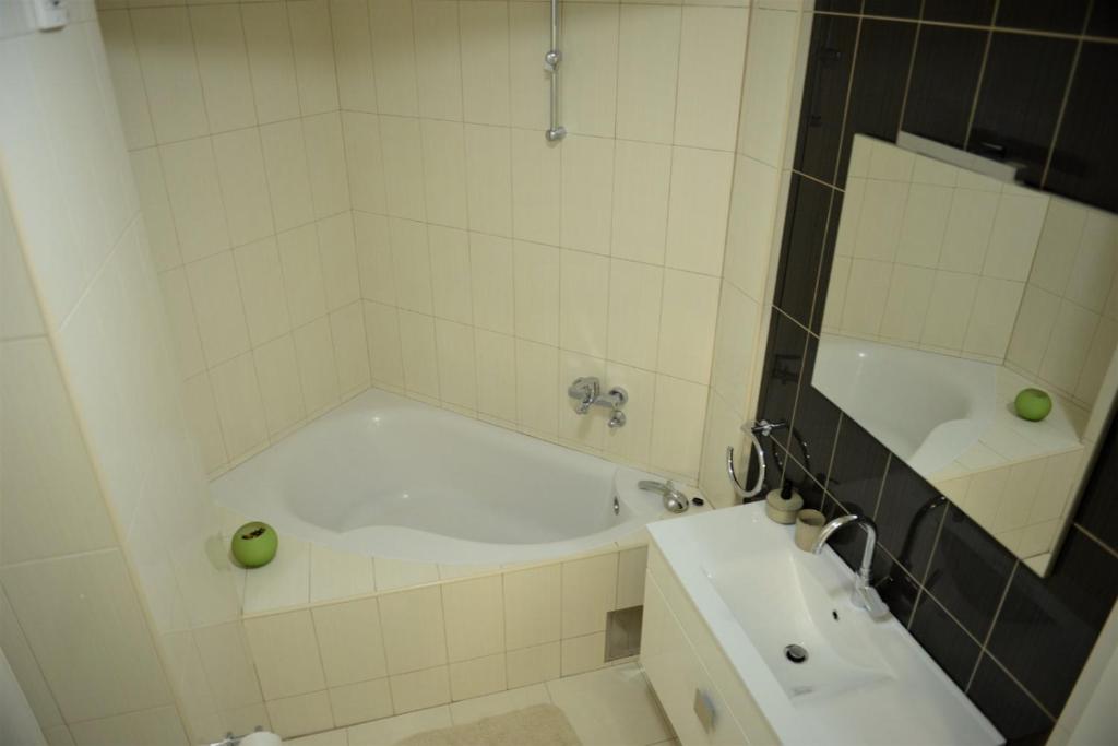 Centar photo 2