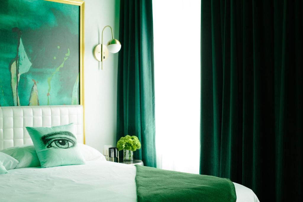 Angad Arts Hotel photo 2