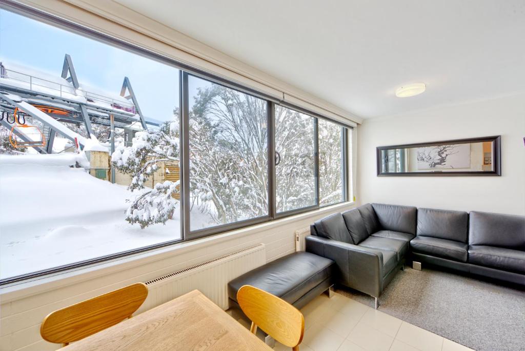 Snow Ski Apartments 07 photo 1