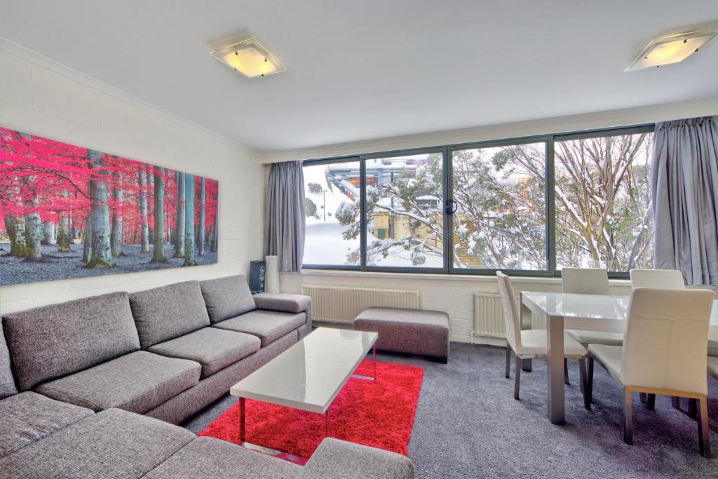 Snow Ski Apartments 08 photo 3