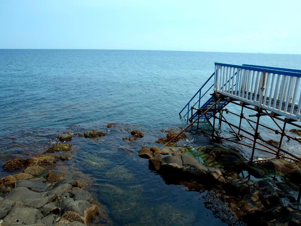 Nero Basalto Azzurro Mare photo 2
