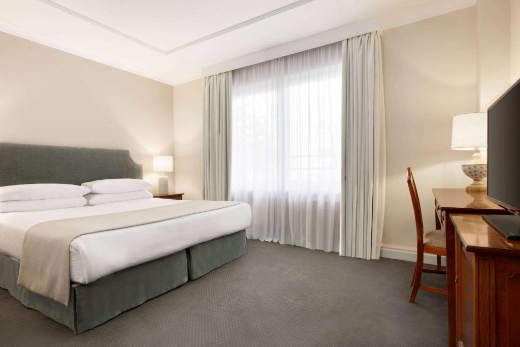 Hotel Avenue Louise Brussels Trademark Collection by Wyndham photo 2