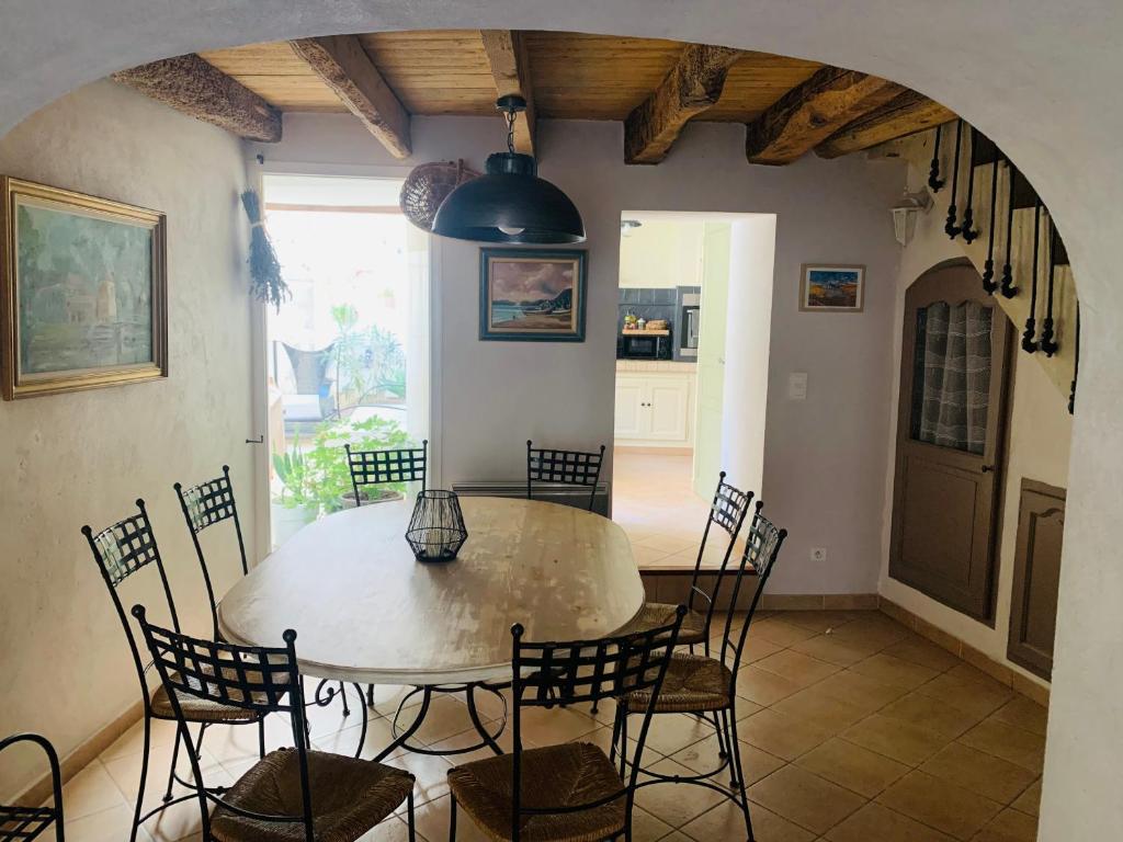 Maison de village provençal photo 4