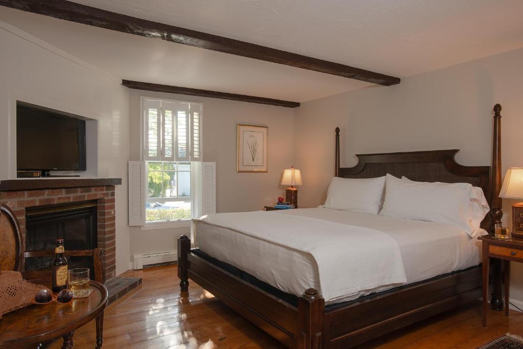Liberty Hill Inn photo 1