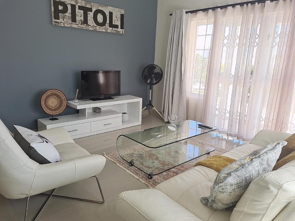 Modern Executive Unit photo 1