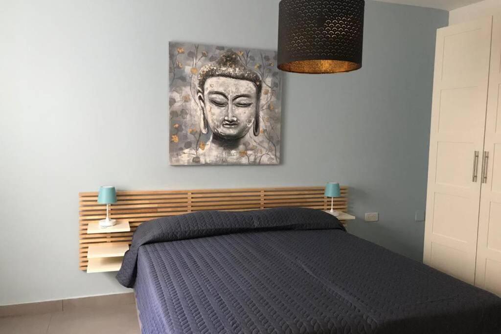 The Overhills Suite, your home away from home photo 1